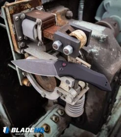 Kershaw Launch 1 Automatic Knife Olive Green Aluminum (3.4" BlackWash) 7100OLBW -Kershaw Knife Shop Kershaw Launch 1 Automatic Knife Black Aluminum BlackWash 7100BW BHQ 27374 kp lifestyle web 2